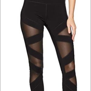 Jessica Simpson The Warm Up Juniors Mesh-Inset Yoga Leggings